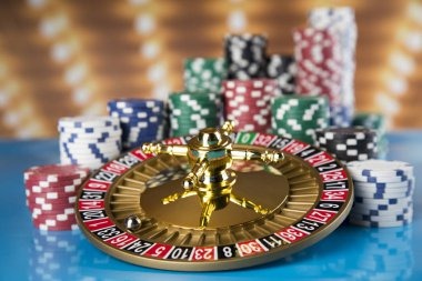 gems 365 platform dashboard showing live casino tables and sportsbook markets on mobile